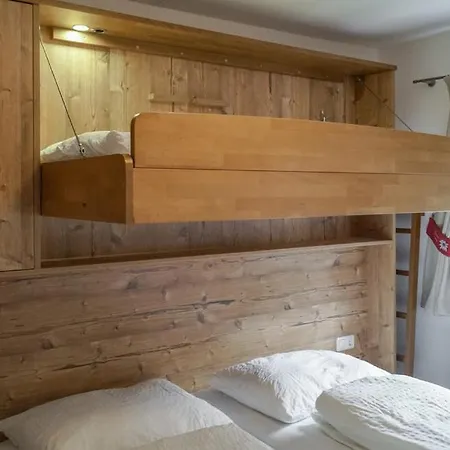 Naviser Hutte Lejlighed Navis